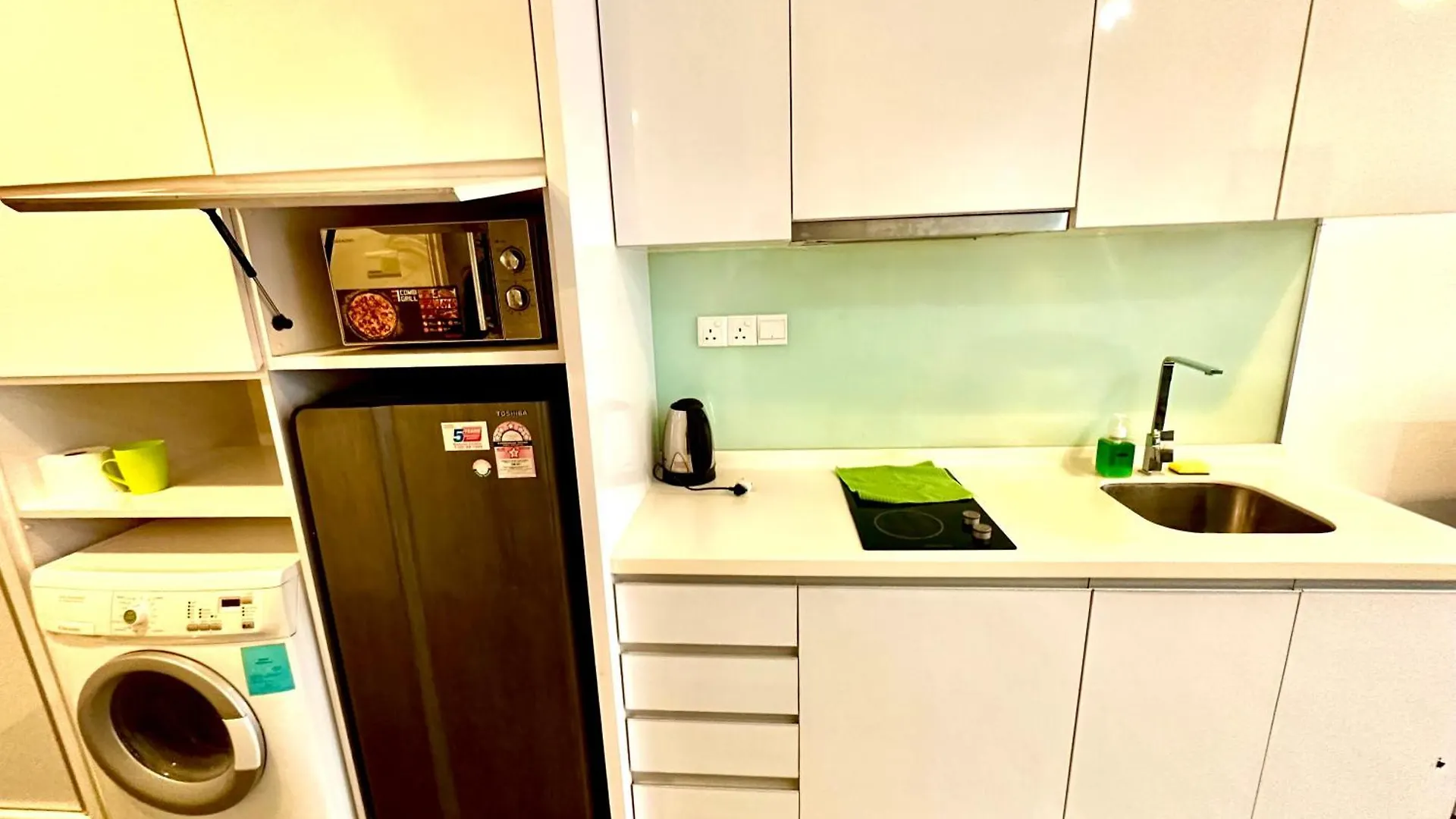 Roomy Suites @One Bukit Ceylon Kuala Lumpur Malaysia